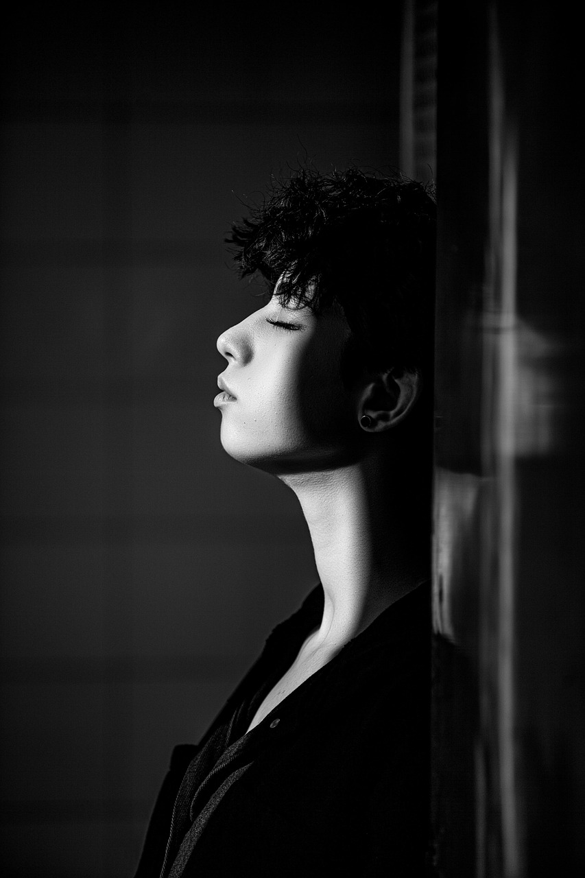 ワキガと加齢臭の違いを見分けるポイントは？