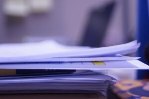 30代の会社員がスーツを着ると脇臭いが目立つ理由は？