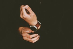 脇汗対策に最適なシートはメンズが会社のロッカーに常備するのにおすすめ？